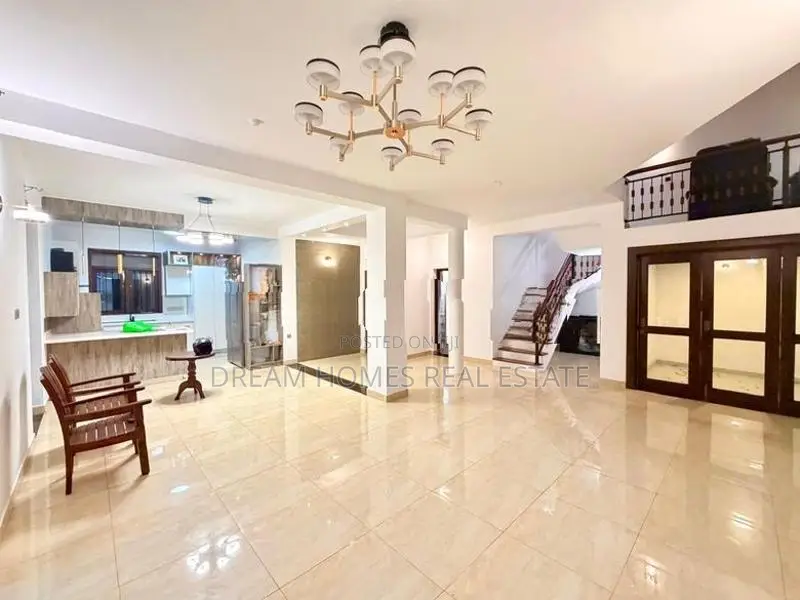 Luxury House for Sale – Koswatta