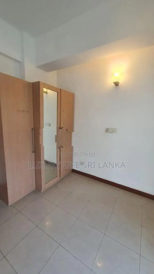 Apartment for Rent in A Valuable Location Colombo 03