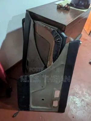 Mitsubishi lancer back x door bords for All