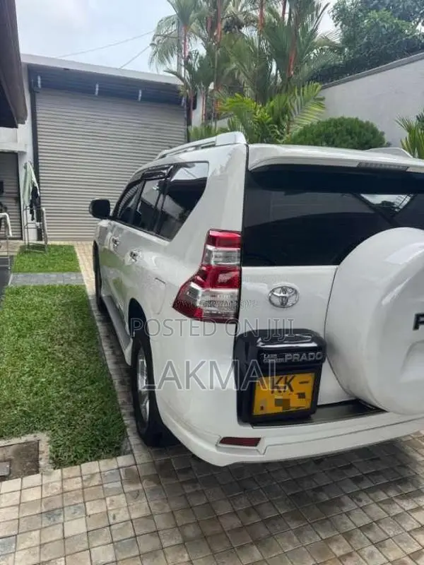 Toyota Land Cruiser Prado 150 2010 SUV (Used)