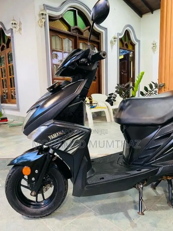 Yamaha Ray ZR 2018 Motorbike (Used)