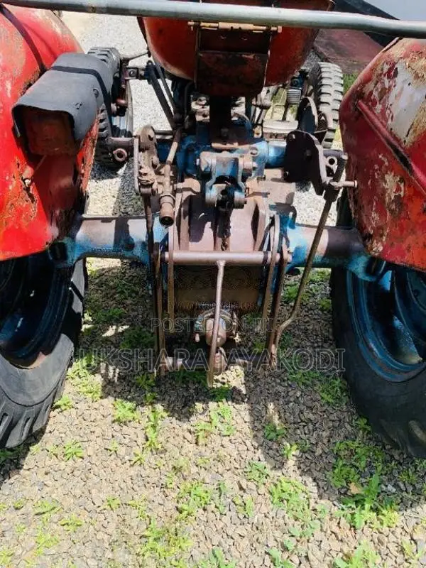 Massey-Ferguson 533 1980 Tractor (Used)