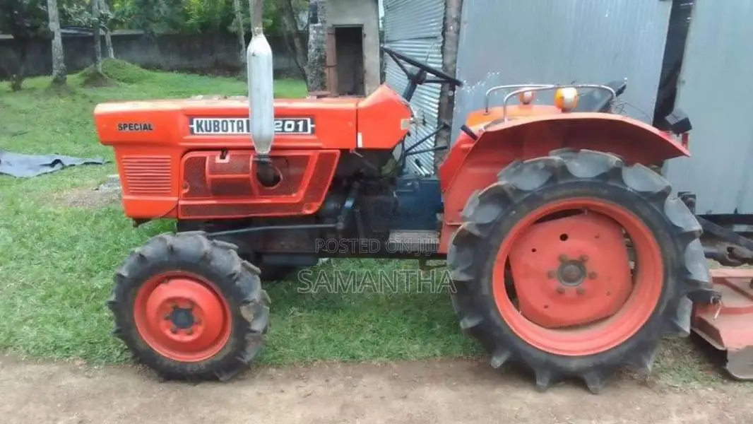 Kubota L2201 2019 Tractor (Used)