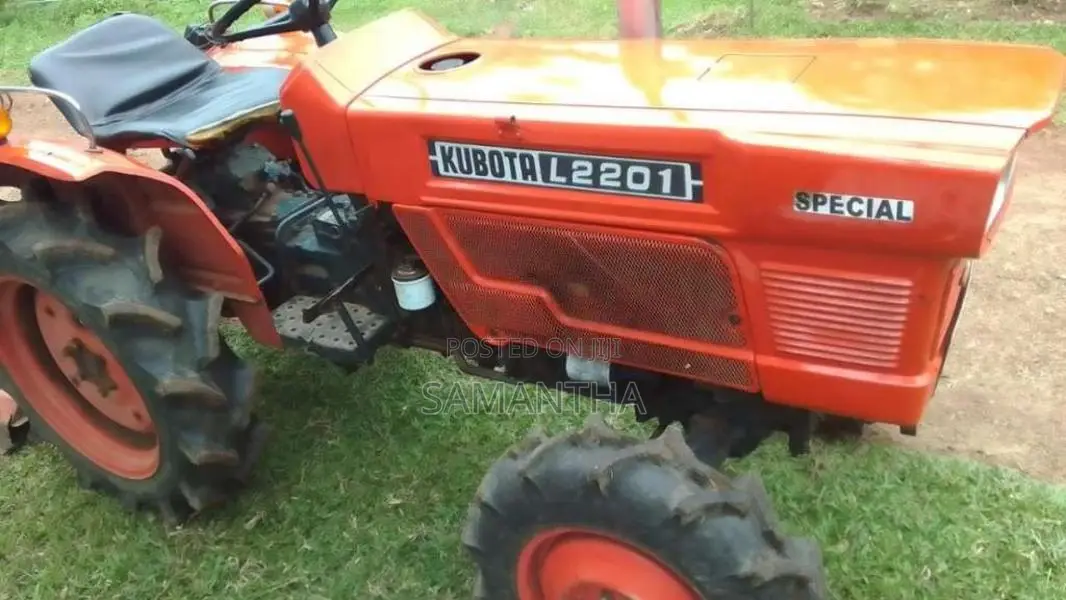 Kubota L2201 2019 Tractor (Used)