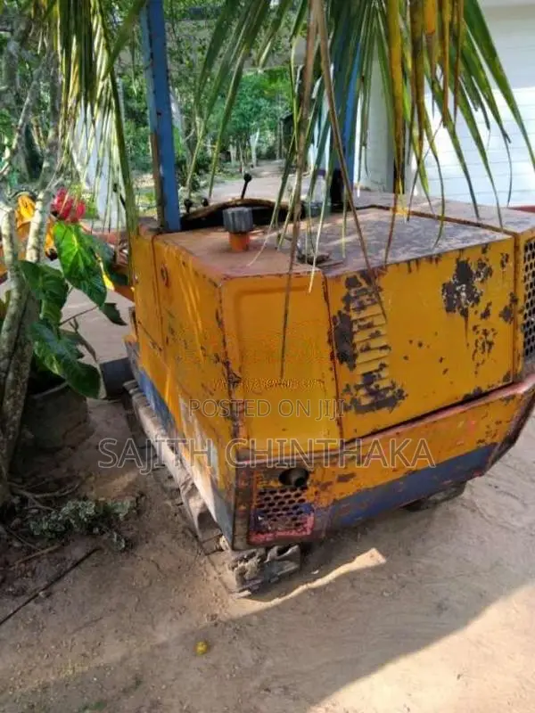 Yanmar 15 2000 Heavy-Duty (Used)