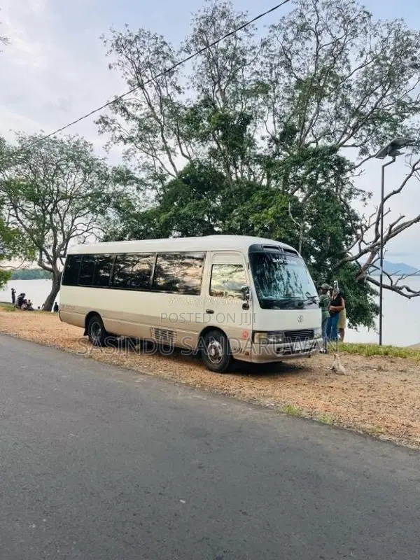 Toyota Coaster 1999 Bus (Used)