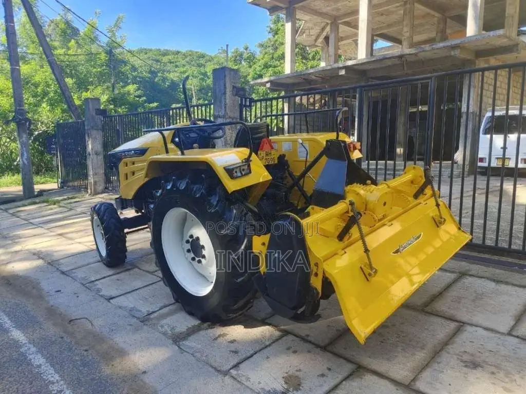 Other AASXM 4 Wheel 2021 Tractor (Used)