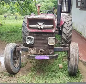 Massey-Ferguson 135 1993 Tractor (Used)