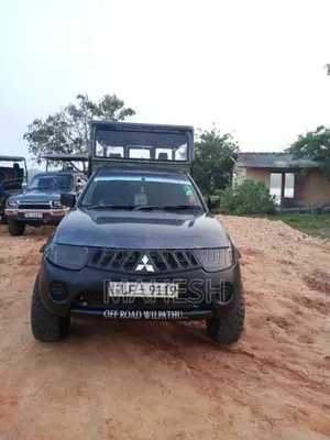 Mitsubishi L200 2008 Pickup (Used)