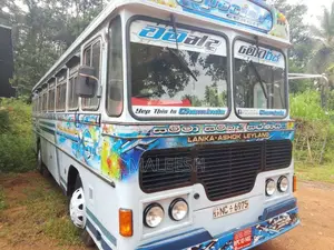 Ashok-Leyland Leyland 2007 Bus (Used)
