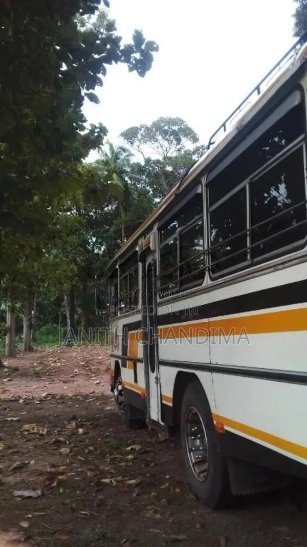 Tata 909 1998 Bus (Used)