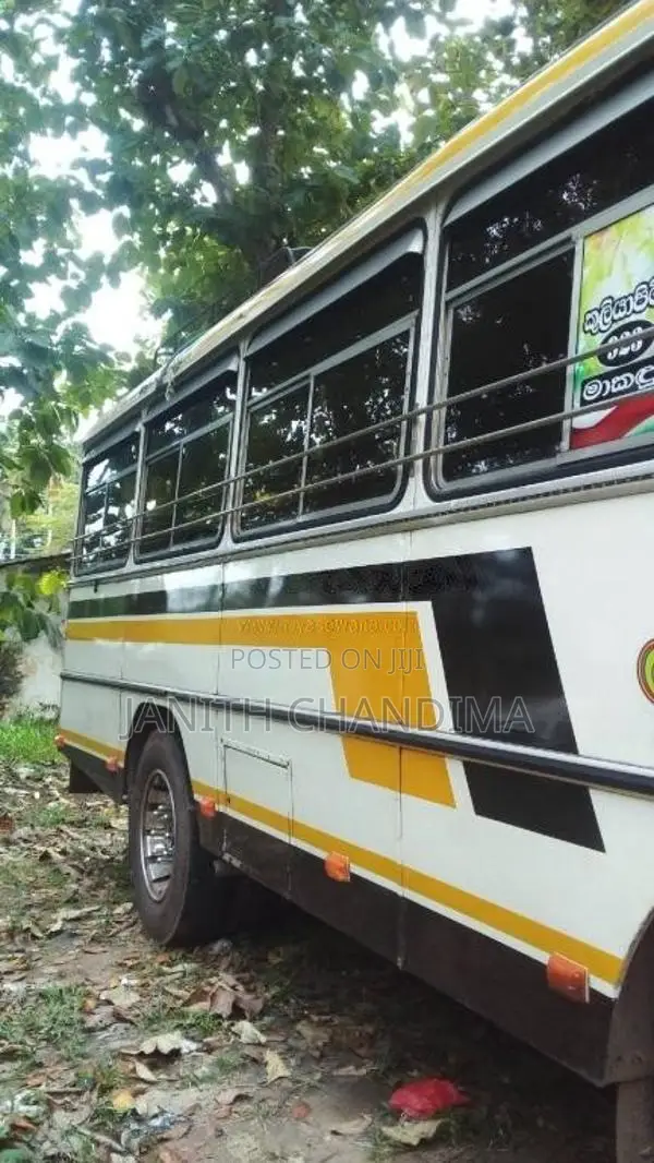 Tata 909 1998 Bus (Used)