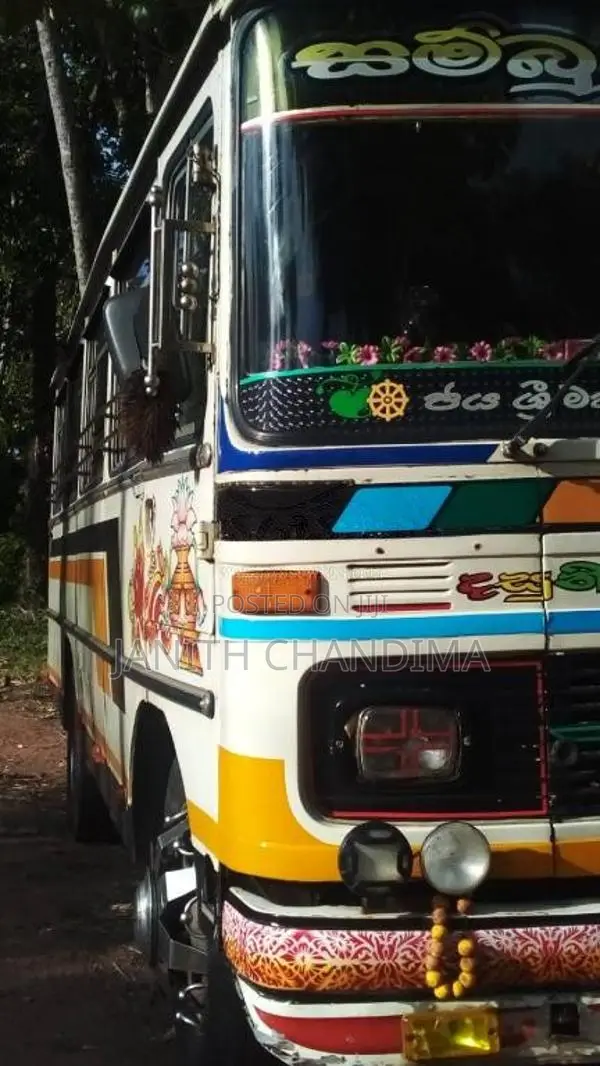 Tata 909 1998 Bus (Used)