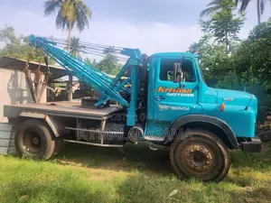 Tata Break Down 2005 Heavy-Duty (Used)