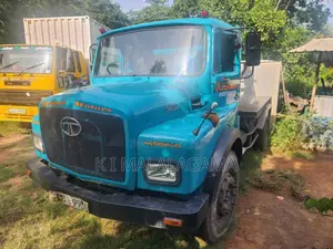 Tata Break Down 2005 Heavy-Duty (Used)