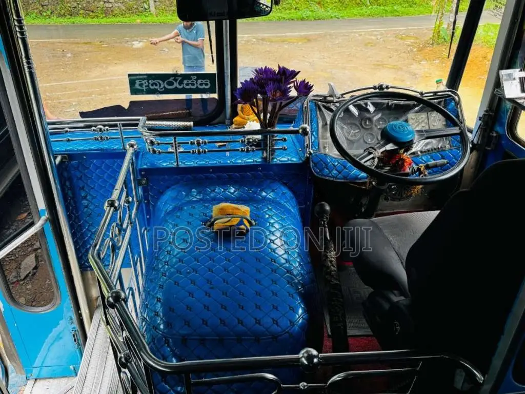 Ashok-Leyland Ruby 2008 Bus (Used)
