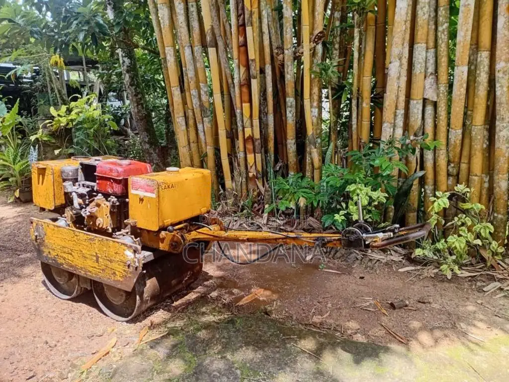 Sakai One Ton Walking Behind 2001 Heavy-Duty (Used)