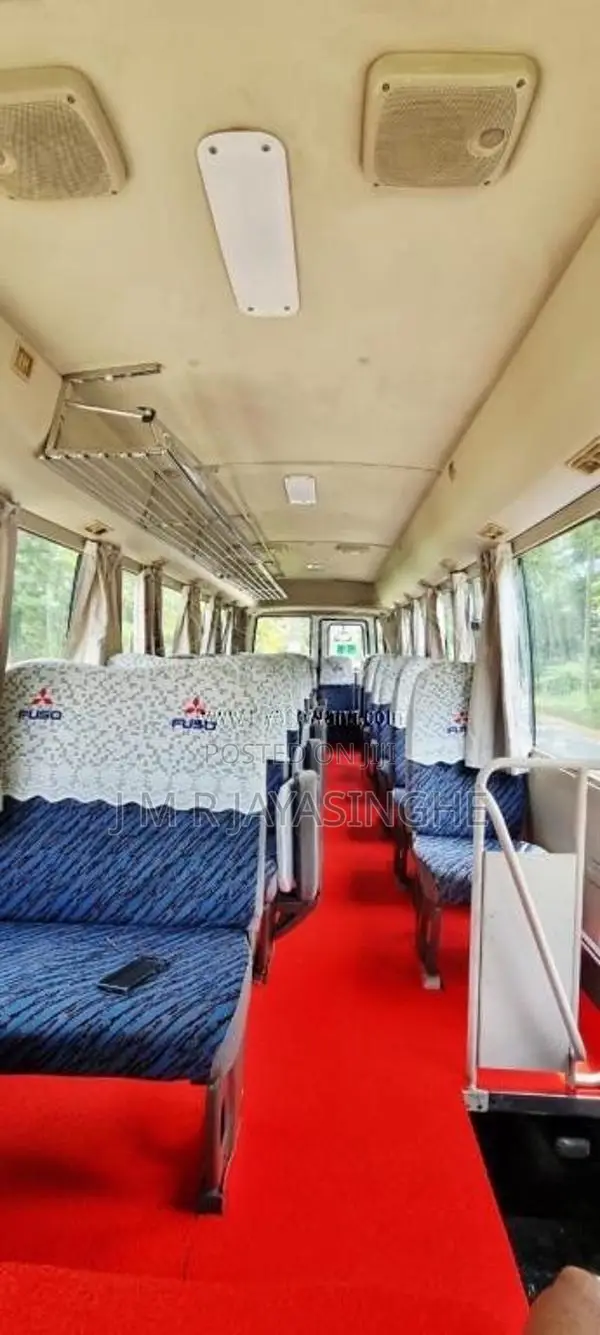 Mitsubishi Fuso Rosa 2017 Bus (Used)