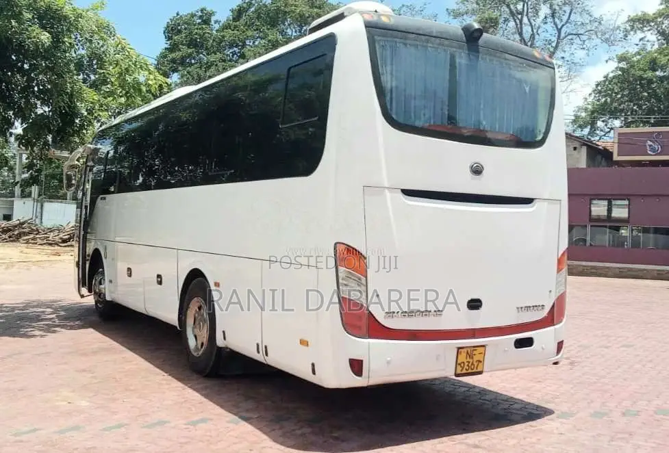 Micro Yutong 2017 Bus (Used)