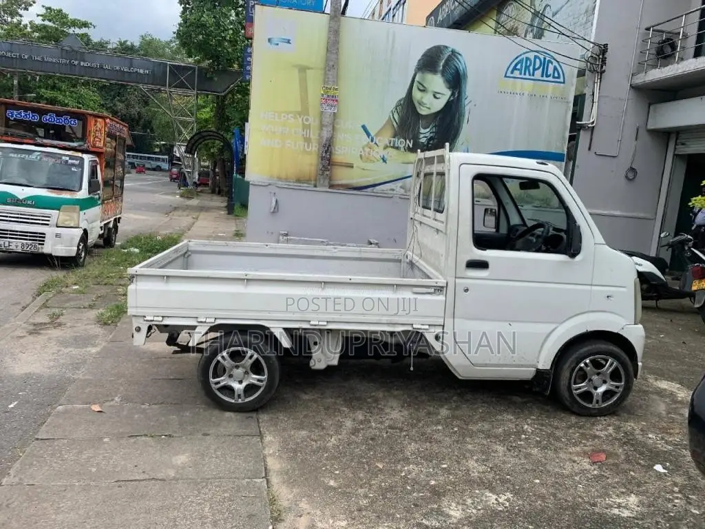Suzuki Every 2002 Lorry (Used)