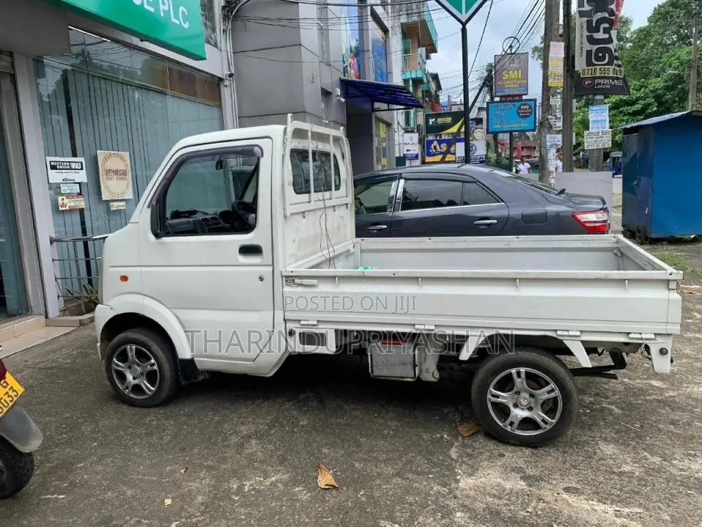 Suzuki Every 2002 Lorry (Used)