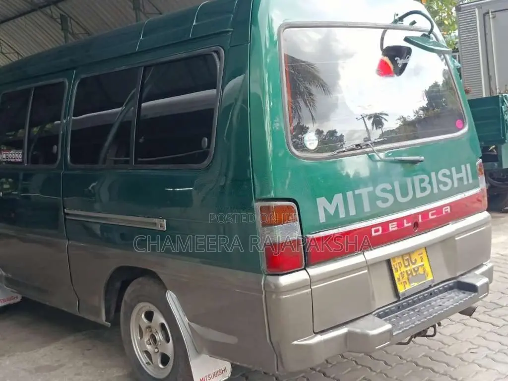 Mitsubishi PO15 2000 Van (Used)