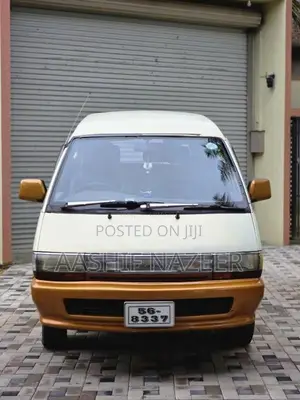 Toyota CR27 1990 Van (Used)