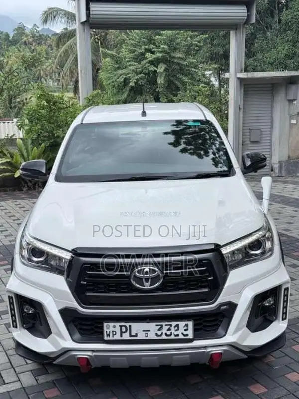 Toyota Hilux Rocco 2019 Pickup (Used)
