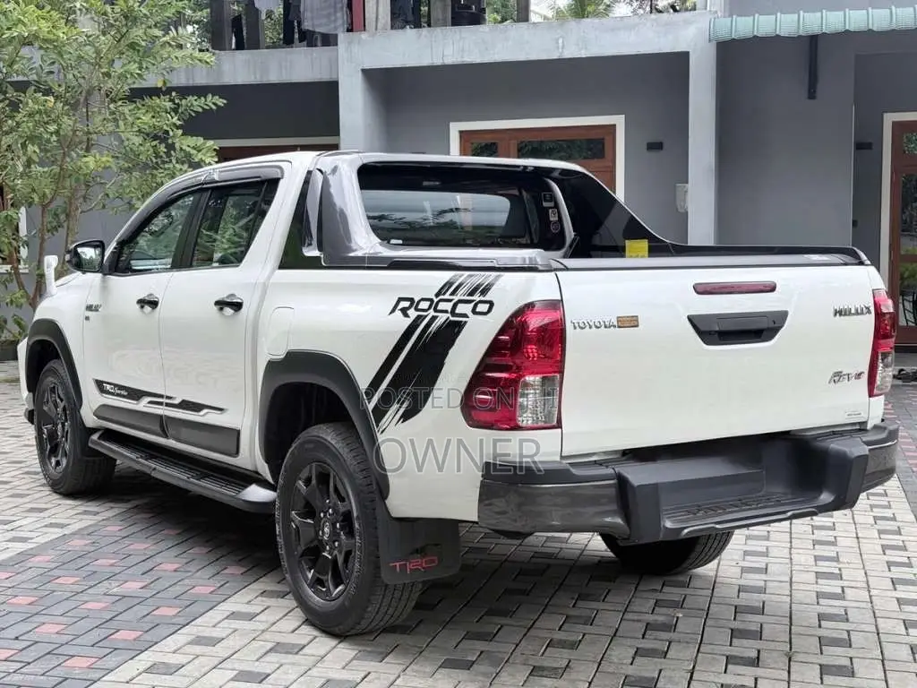 Toyota Hilux Rocco 2019 Pickup (Used)