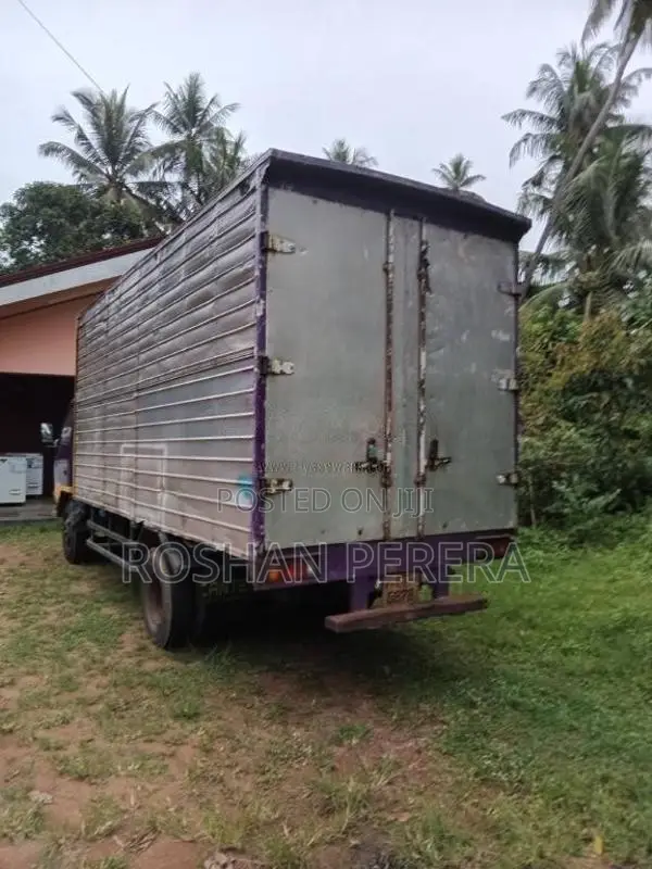Eicher C 2000 Lorry (Used)