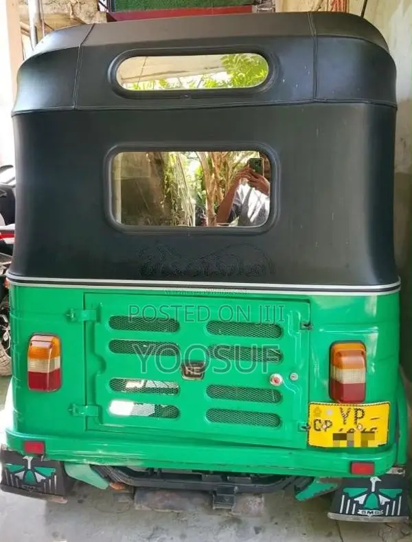 Bajaj RE 2011 Three Wheel (Used)