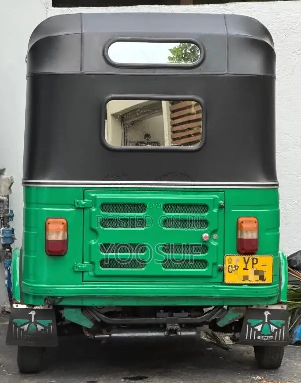 Bajaj RE 2011 Three Wheel (Used)