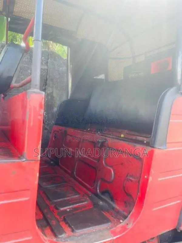 Bajaj 4 stroke 2007 Three Wheel (Used)