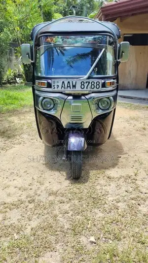 Bajaj RE 2015 Three Wheel (Used)