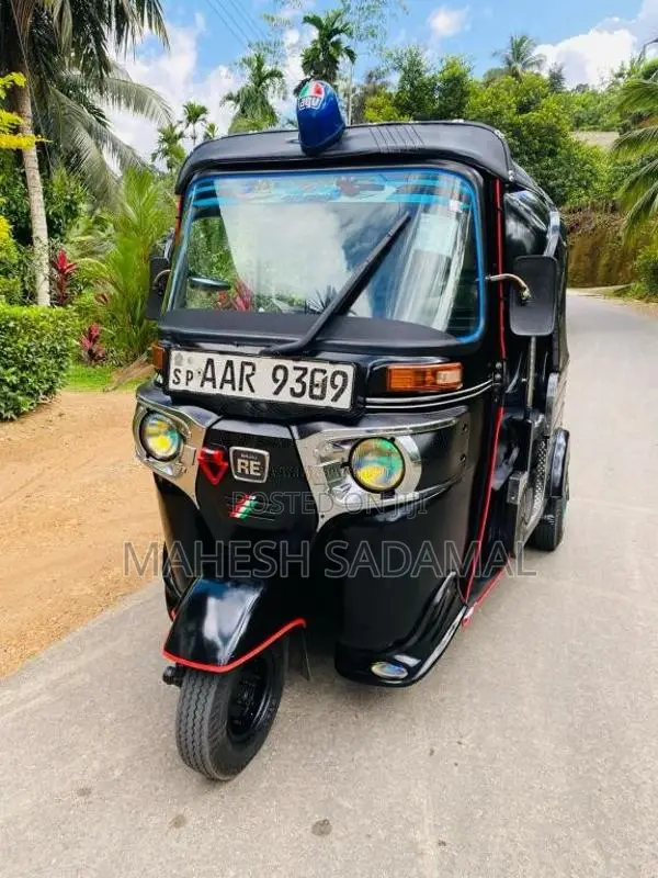 Bajaj RE 2014 Three Wheel (Used)