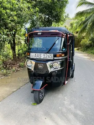 Bajaj 4 stroke 2014 Three Wheel (Used)