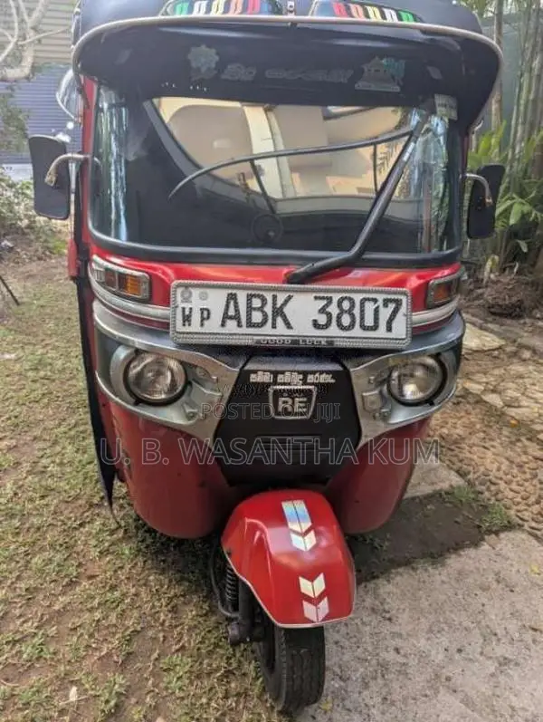Bajaj 4 Stroke 2016 Three Wheel (Used)
