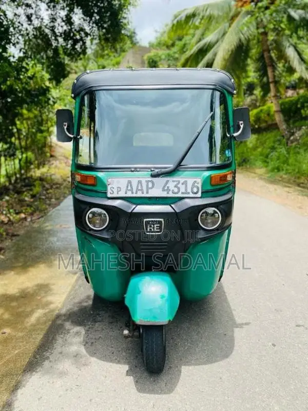 Bajaj RE 2014 Three Wheel (Used)
