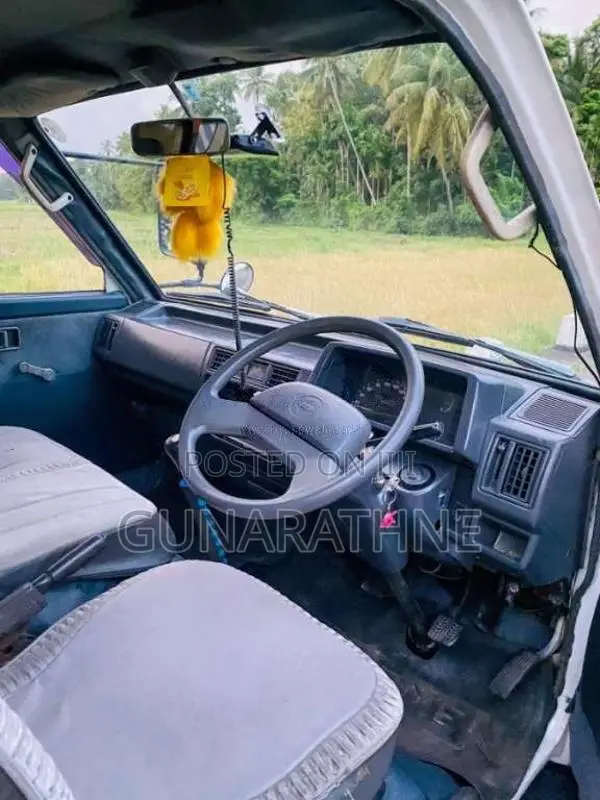 Mazda Bongo 1993 Van (Used)