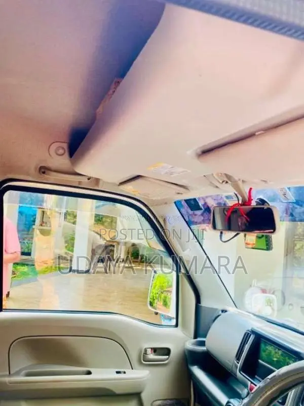 Nissan NV100 Clipper 2015 Van (Used)