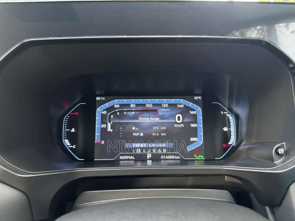 Mitsubishi Outlander Destinator 2026 SUV (Used)