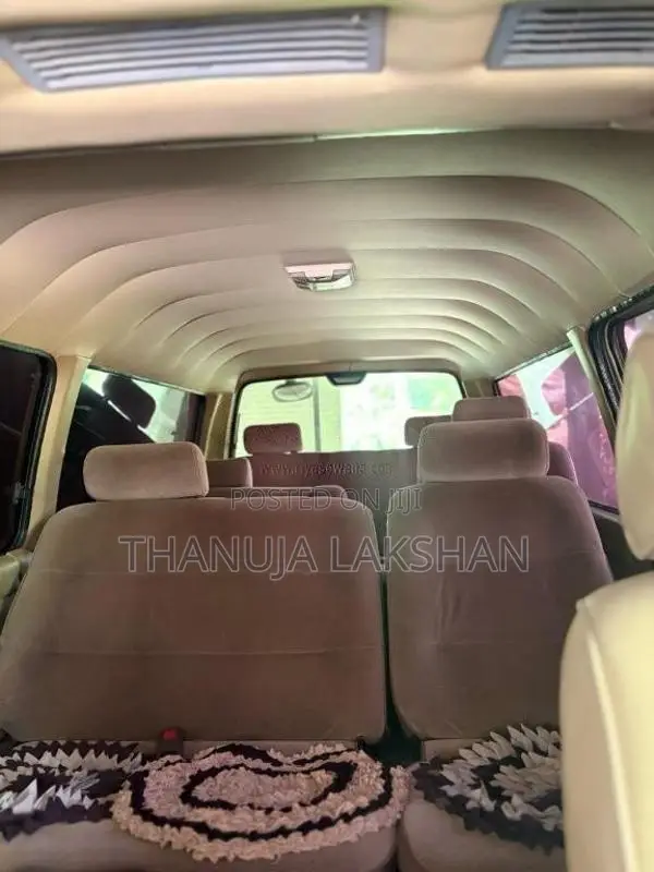 Nissan Caravan 1995 Van (Used)