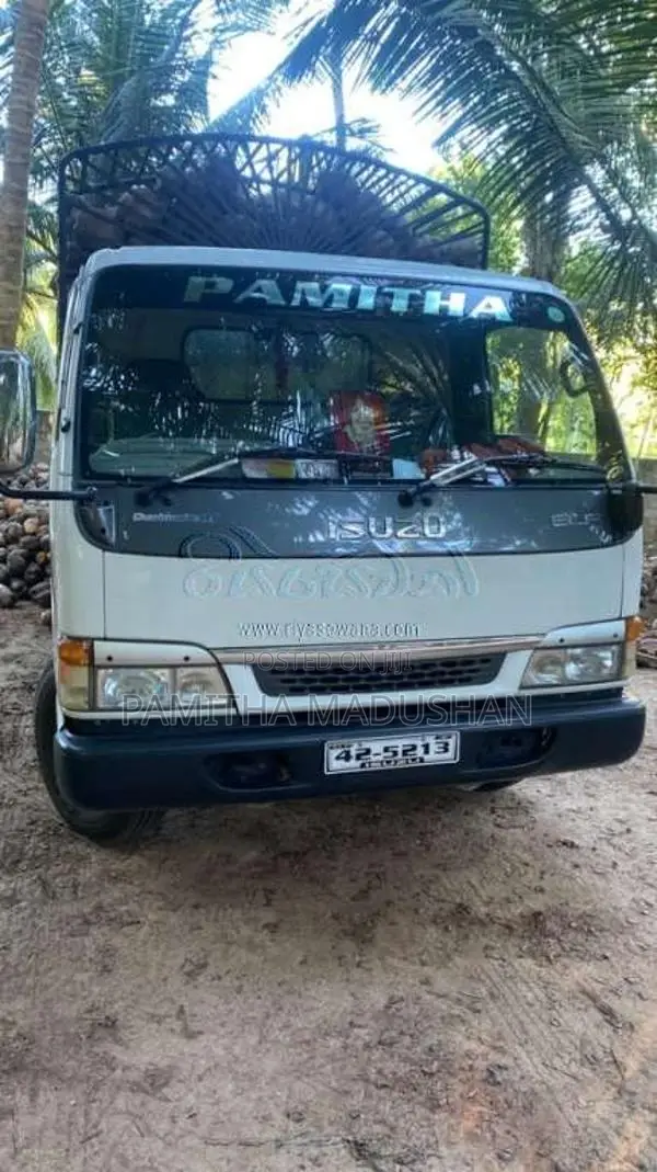 Isuzu NKR 1985 Lorry (Used)