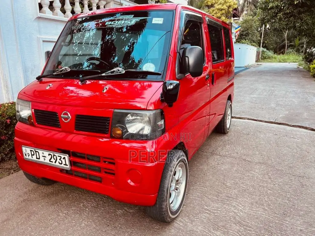 Nissan CLIPPER 2012 Van (Used)