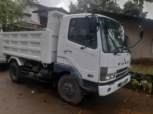 Mitsubishi Fuso 2002 Lorry (Used)