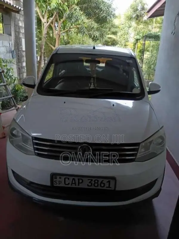DFSK Glory 330 2016 SUV (Used)