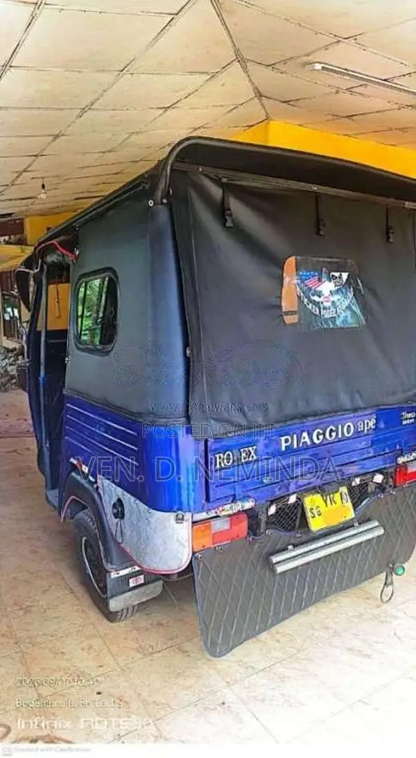 Piaggio Ape 2011 Three Wheel (Used)
