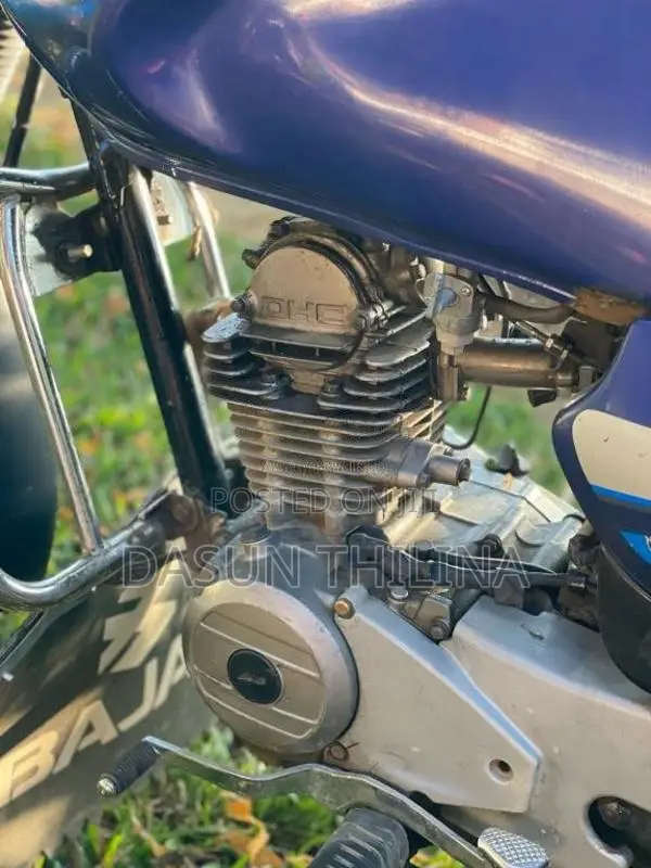 Bajaj Caliber 2004 Motorbike (Used)