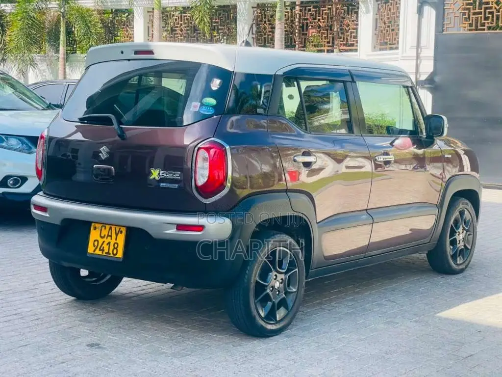 Suzuki Xbee 2019 SUV (Used)