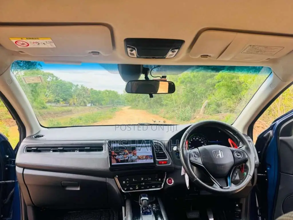 Honda Vezel 2014 SUV (Used)